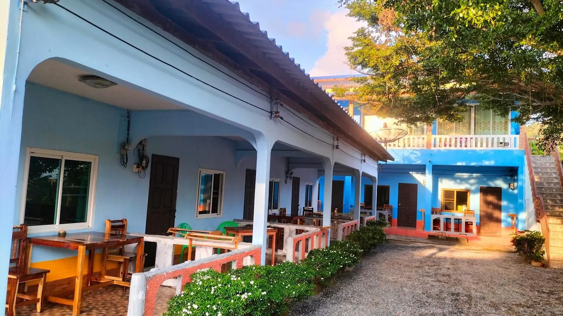 Lanta Blue House Hotel Koh Lanta Guest house